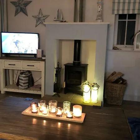 Secret Of Eden House * פילי