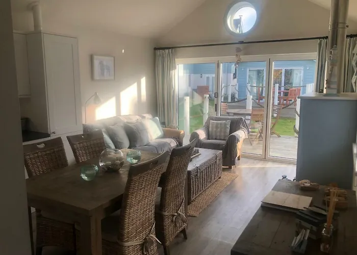 Secret Of Eden House * Filey