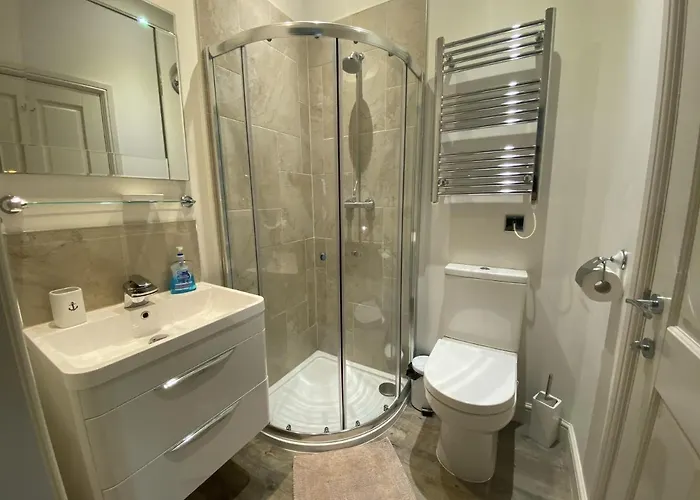 Secret Of Eden House * Filey